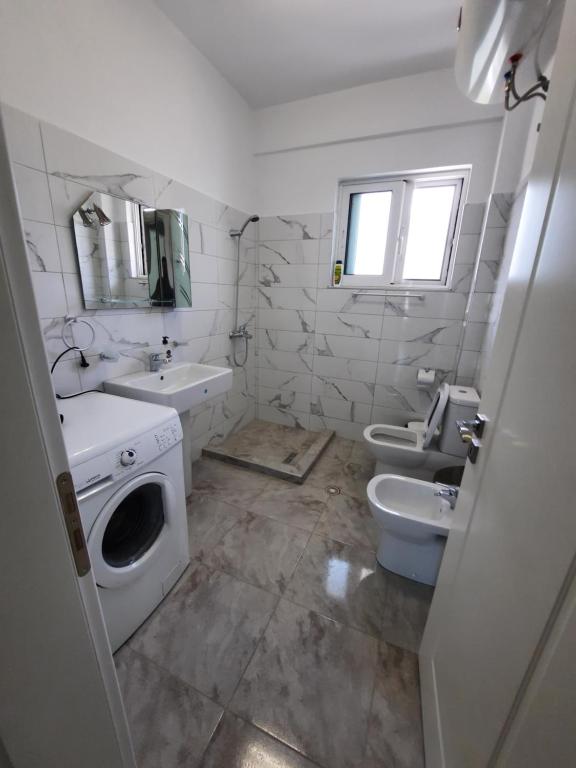 Gjirokastra apartment - Image 3