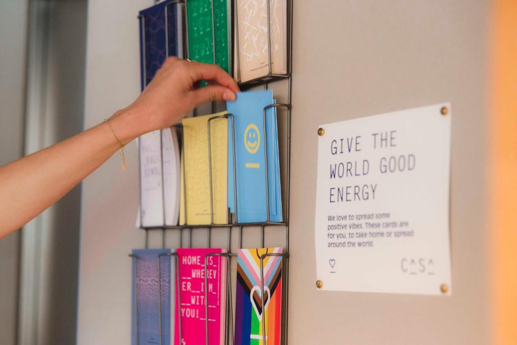 Een certificaat, prijs of ander document dat getoond wordt bij Hotel Casa Amsterdam
