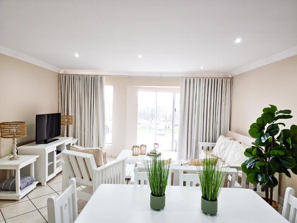 Neptune's Terrace, Jeffreys Bay Updated 2024 Prices