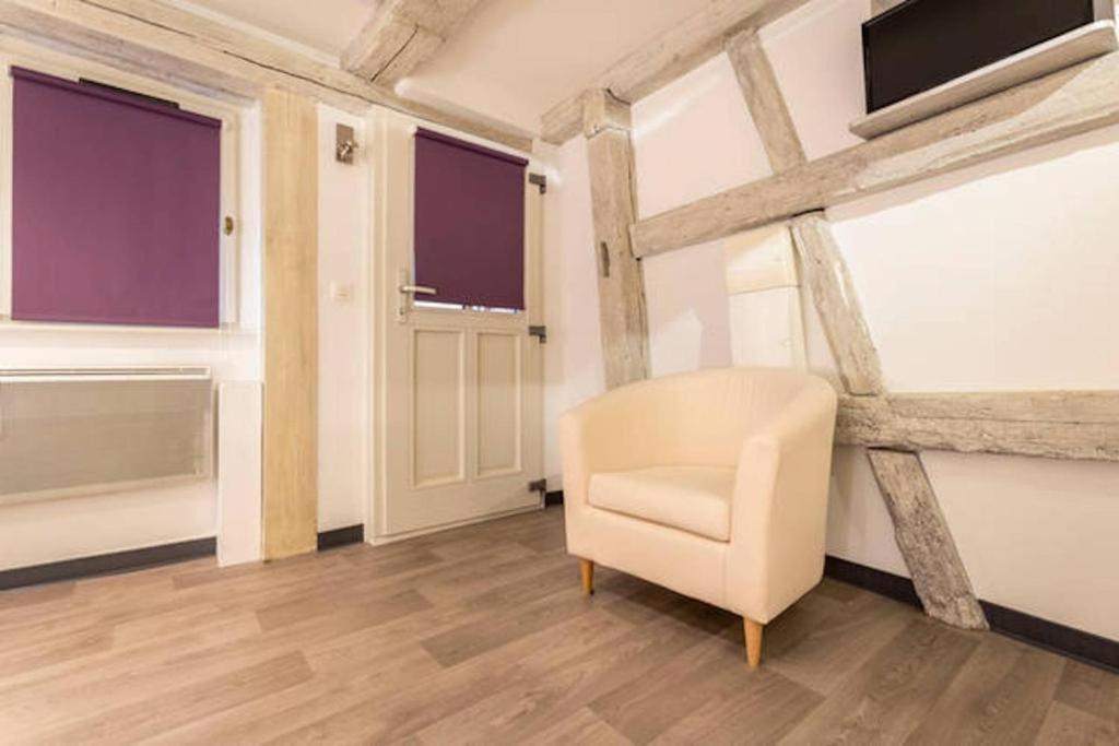 Historic city center - Petite Venise suites – photo 20