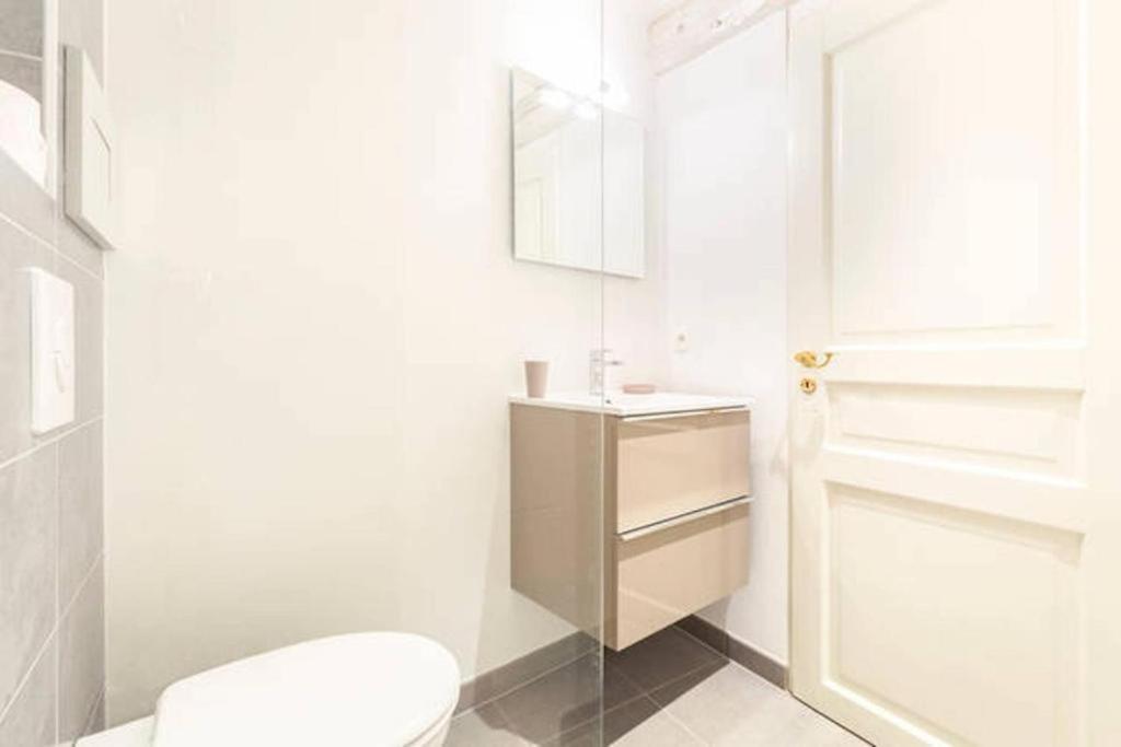 Historic city center - Petite Venise suites – photo 22