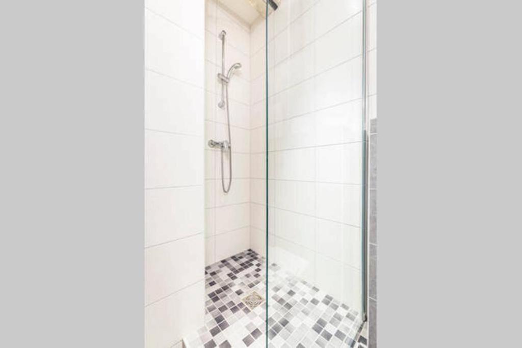 Historic city center - Petite Venise suites – photo 25