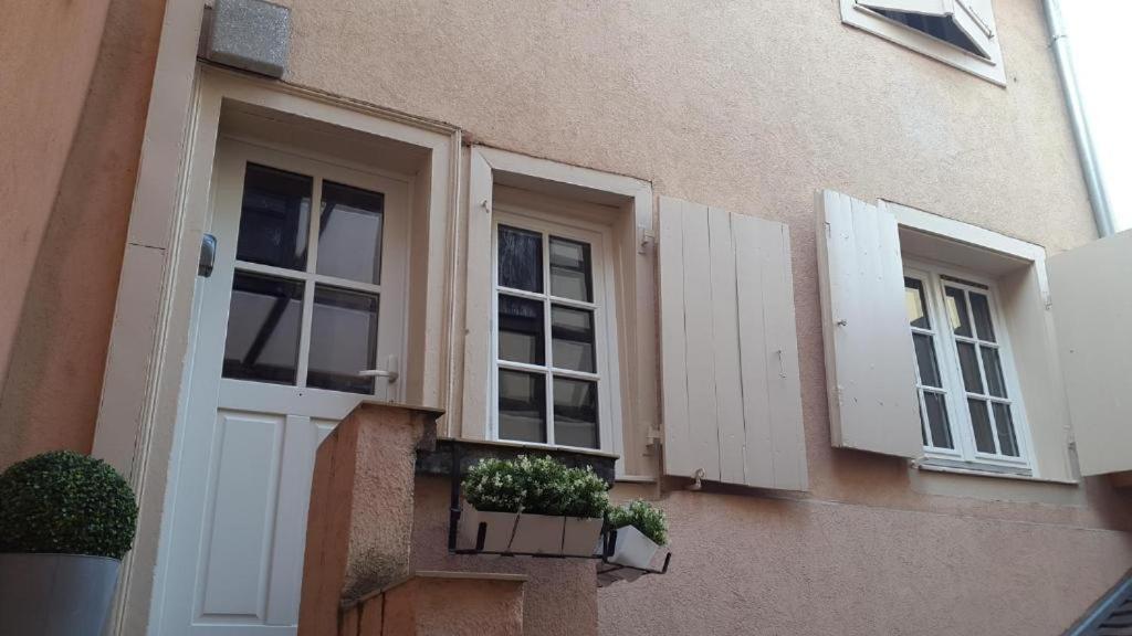 Historic city center - Petite Venise suites – photo 30
