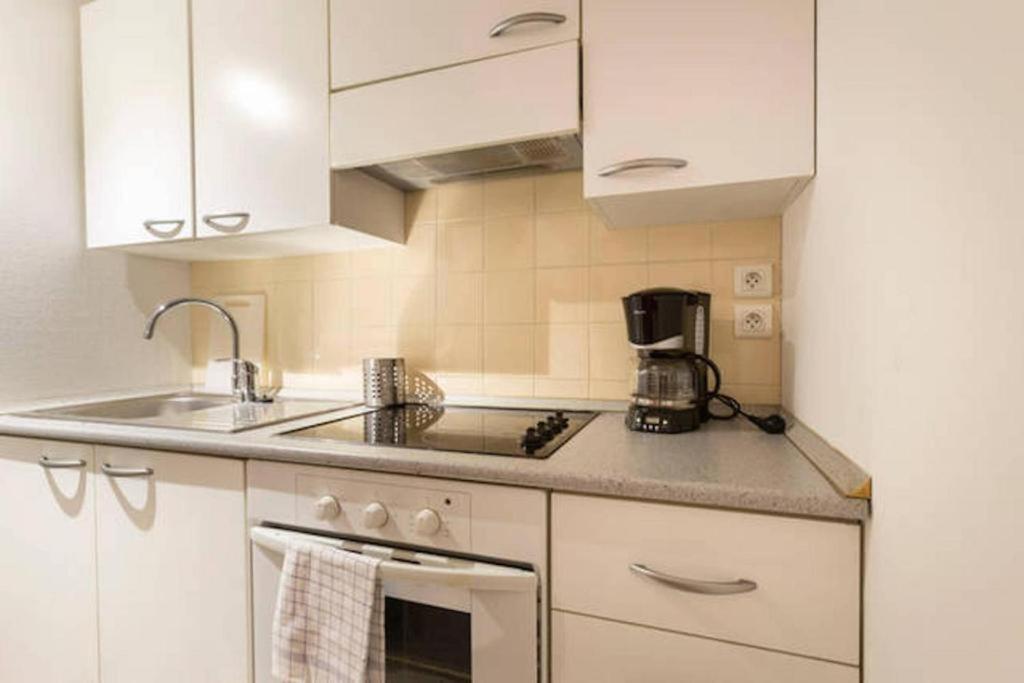 Historic city center - Petite Venise suites – photo 18