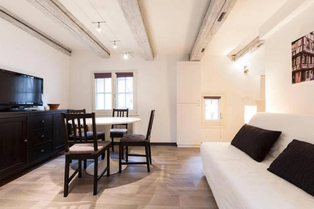 Historic city center - Petite Venise suites – photo 5