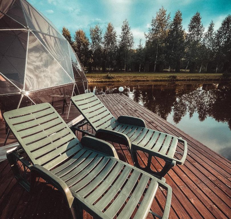 Příroda nedaleko luxury tent