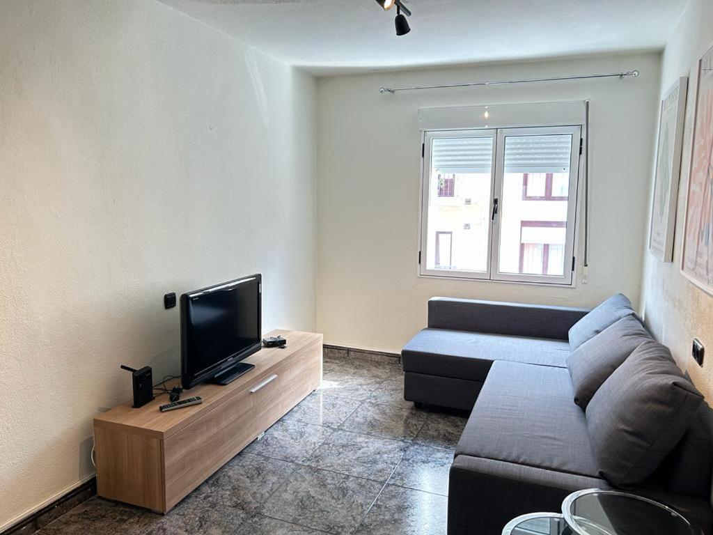 Apartment Ezcurdia 37, Gijón, Spain