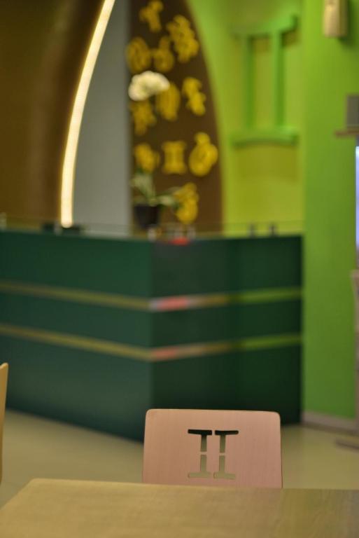 Fotografie z fotogalerie ubytování Zodiak MT Haryono by KAGUM Hotels v destinaci Jakarta