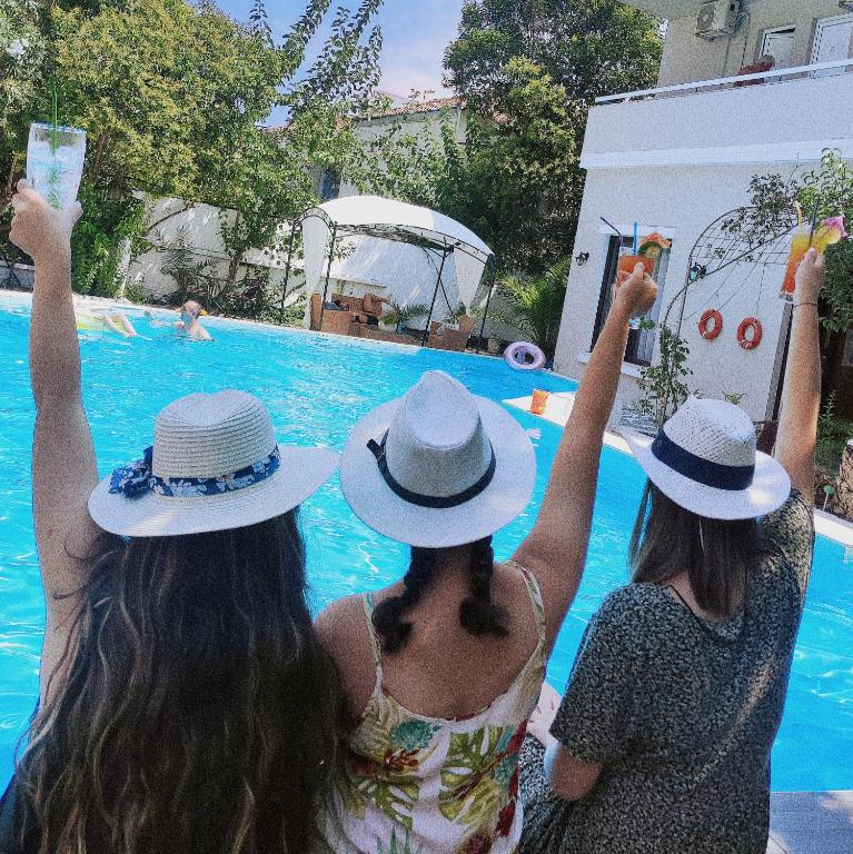 Bazén v ubytování Ermis Hotels & Resorts nebo v jeho okolí