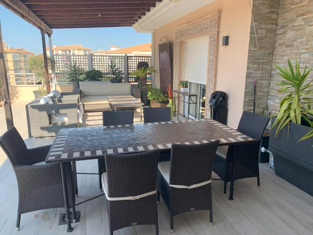 Balkón nebo terasa v ubytování Penthouse - residence La Mina - Albir avec WIFI GRATUIT
