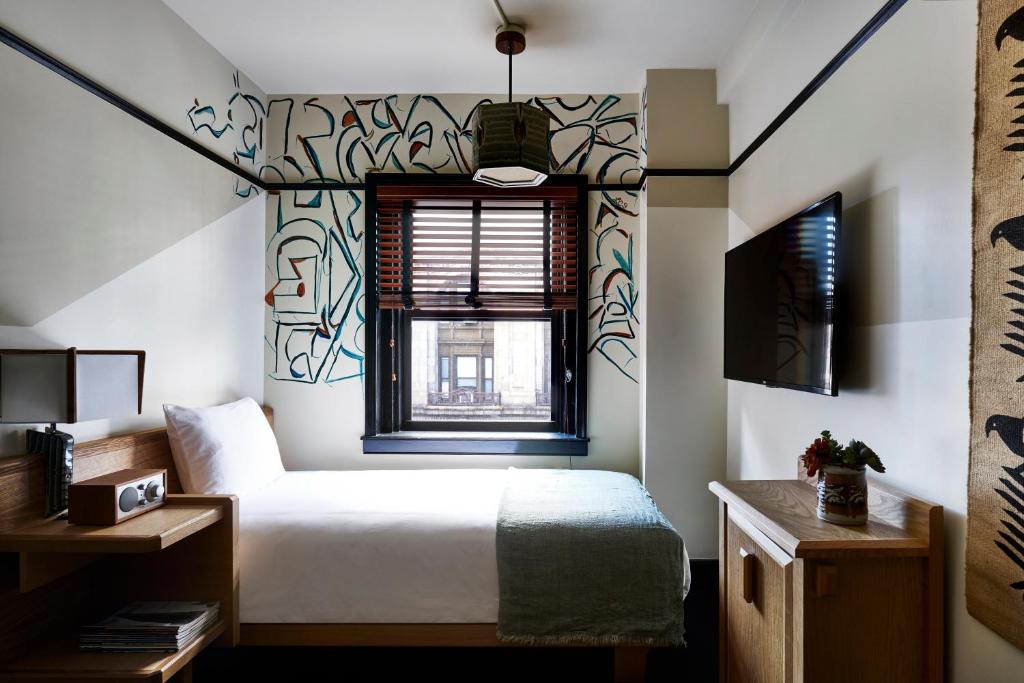 Freehand New York - Single Room - Disability Access