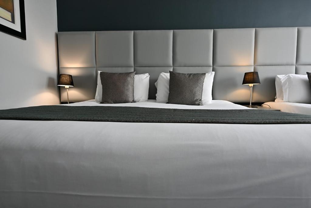 Kensington Court Hotel - Earls Court - Resim 13