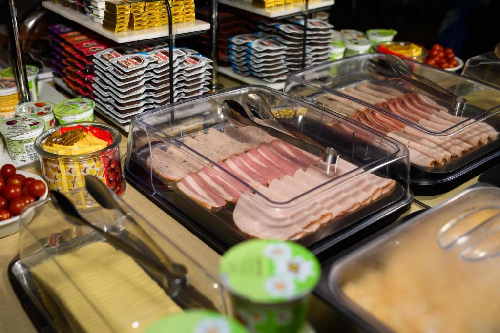 Kensington Court Hotel - Earls Court - Resim 17