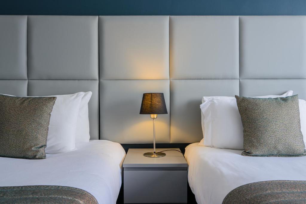 Kensington Court Hotel - Earls Court - Resim 20