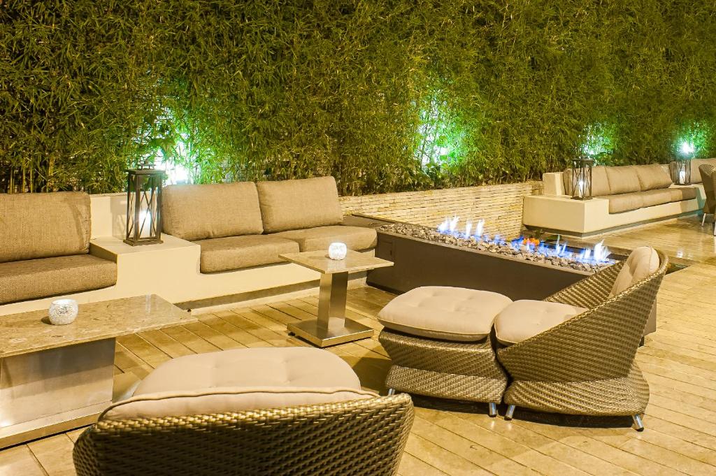 Posezení v ubytování Hotel Cabrera Imperial By key 33