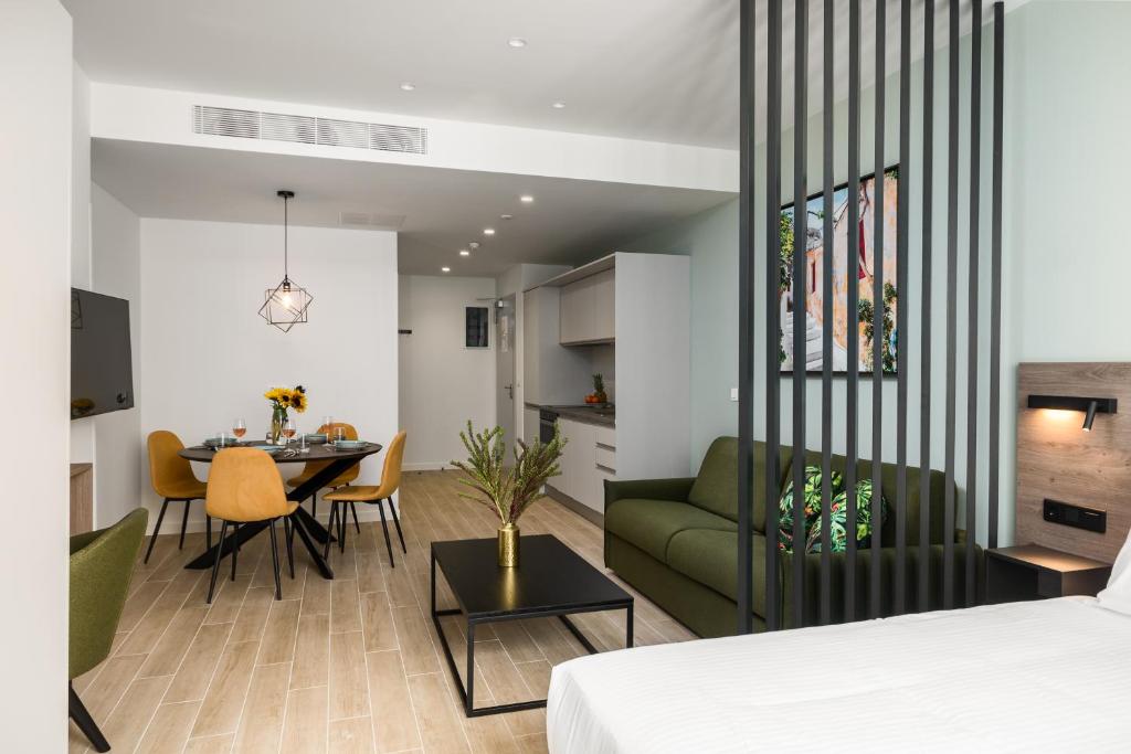 Hestia - Averof 7 - Resim 13