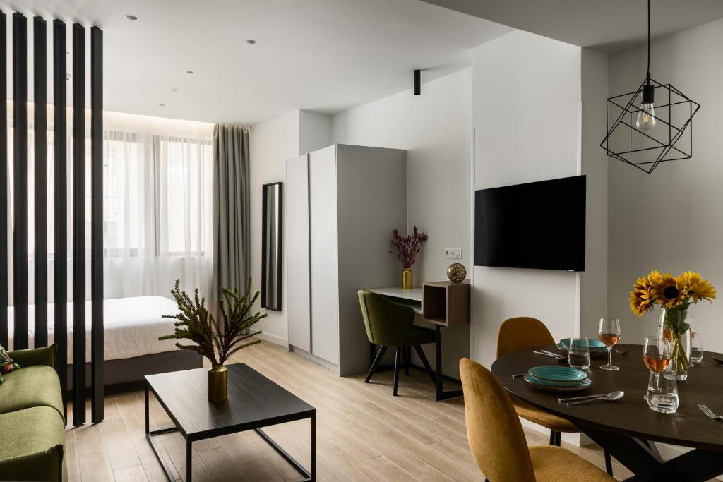 Hestia - Averof 7 - Resim 14