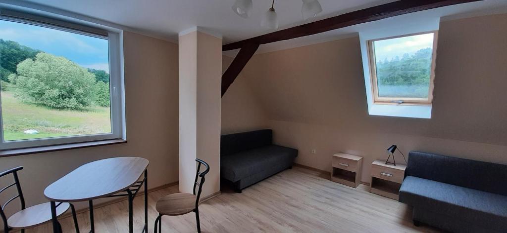 AGROTURYSTYKA RASZKÓW - Camera Familiare Con Bagno In Comune