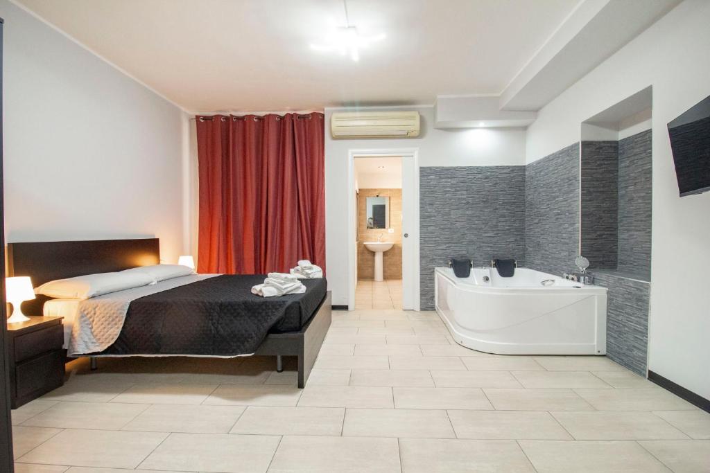 Royal Playa Suite and Apartament -private parking- self chek out - Resim 12