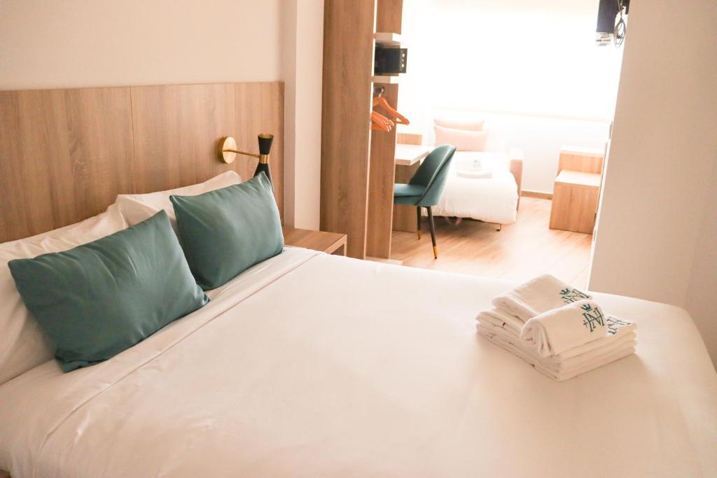 HOTEL NARCEA - Drievoudige Kamer