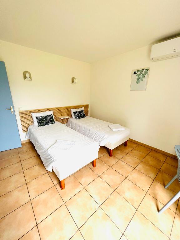 Hôtel Rose des Vents - Chambre Lits Jumeaux Avec Vue Sur Jardin