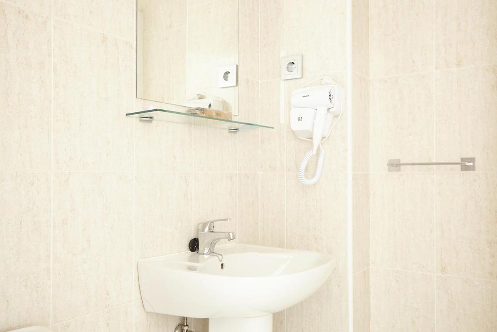 Koupelna v ubytování HOSTAL FONTAÑAN
