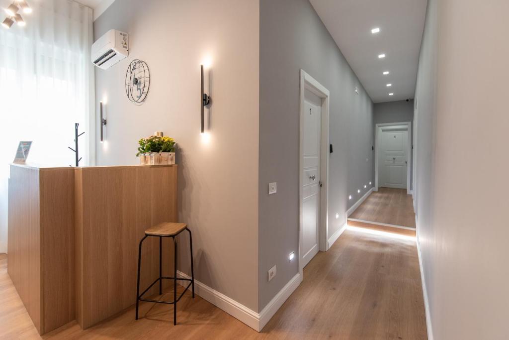 Nolana 28 Rooms in Naples