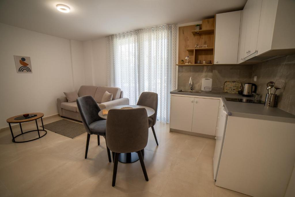 SeA apartments 123 - Image 5