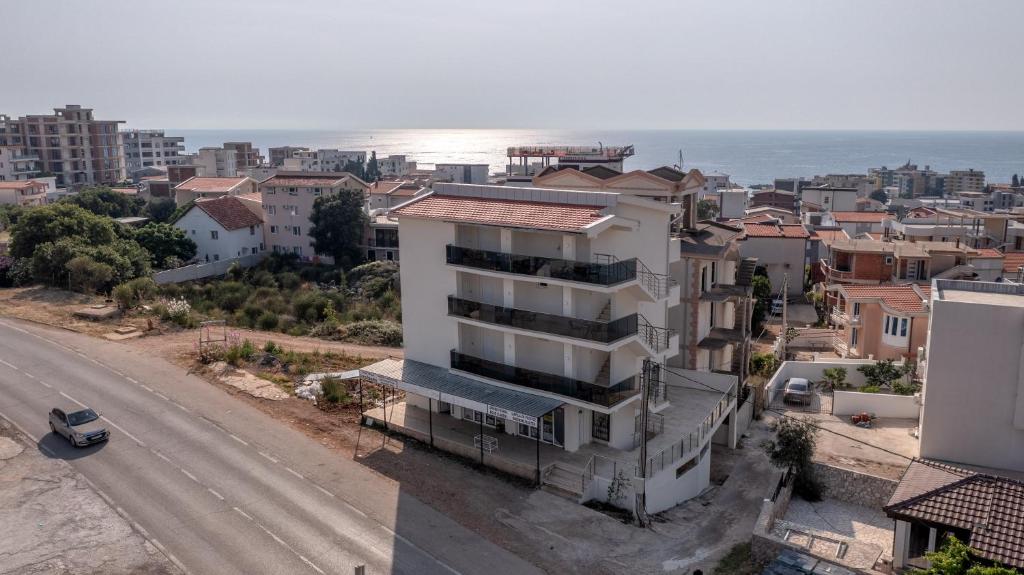 Apartments Diamond, Bar (updated prices 2024)