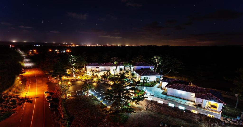 Bazén v ubytování Harmony Resort nebo v jeho okolí