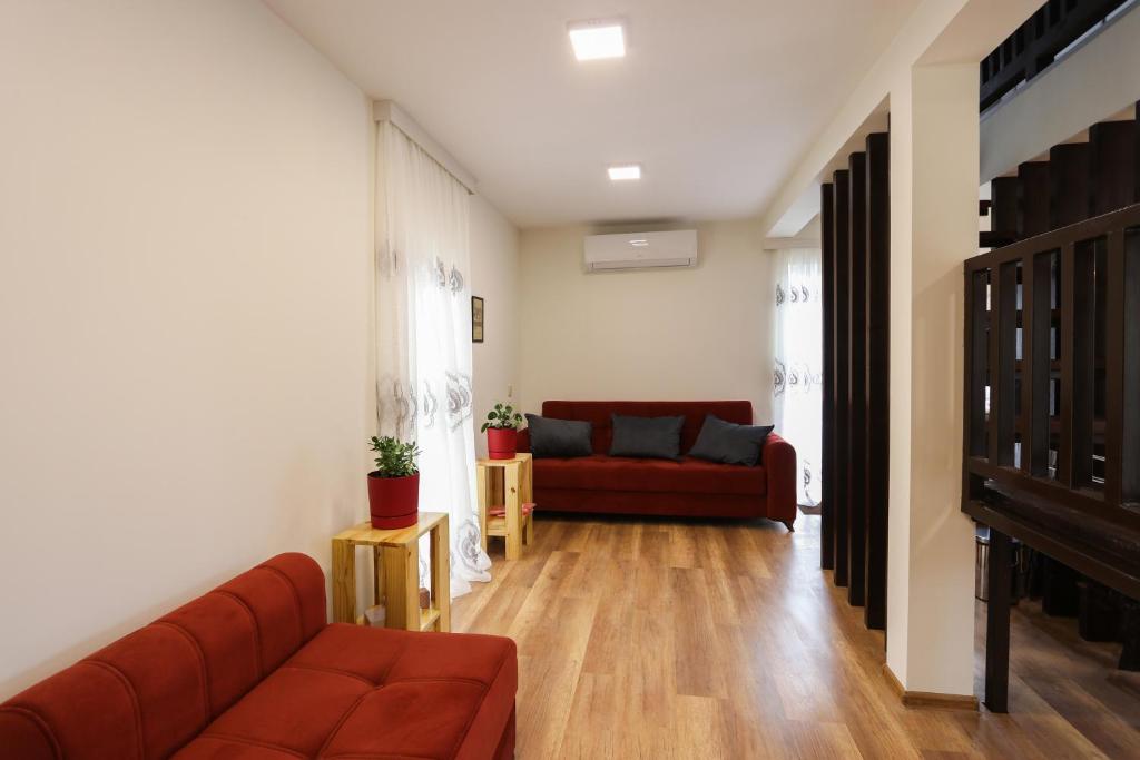 Posezení v ubytování Cottages in Kaprovani "Family nest"