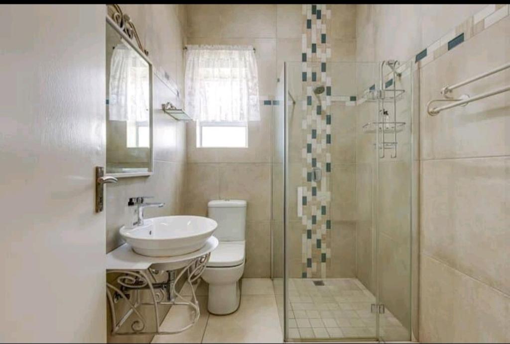 East Prestige lodge - Deluxe Double Room