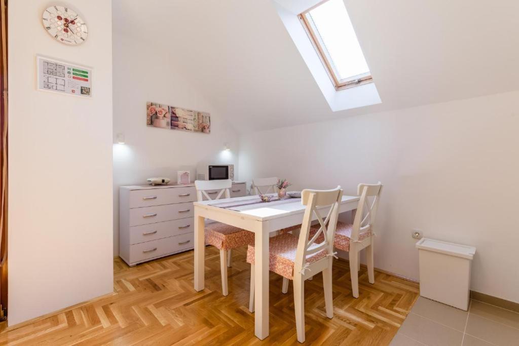 Green Oase - One-Bedroom Apartment