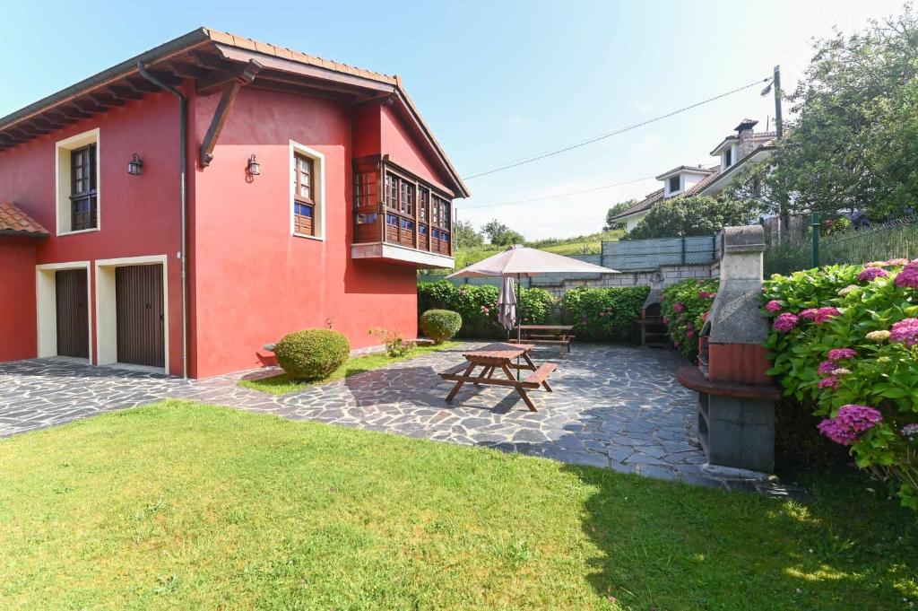 Сад в Apartamentos Rurales El Cuetu