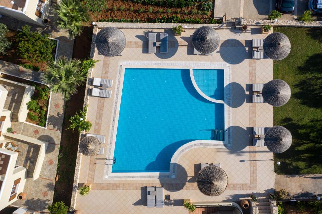 Bazén v ubytovaní Elèa Concept Hotel & Suites alebo v jeho blízkosti
