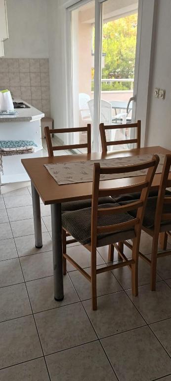 Fotografie z fotogalerie ubytování Apartments Remini v destinaci Grebaštica