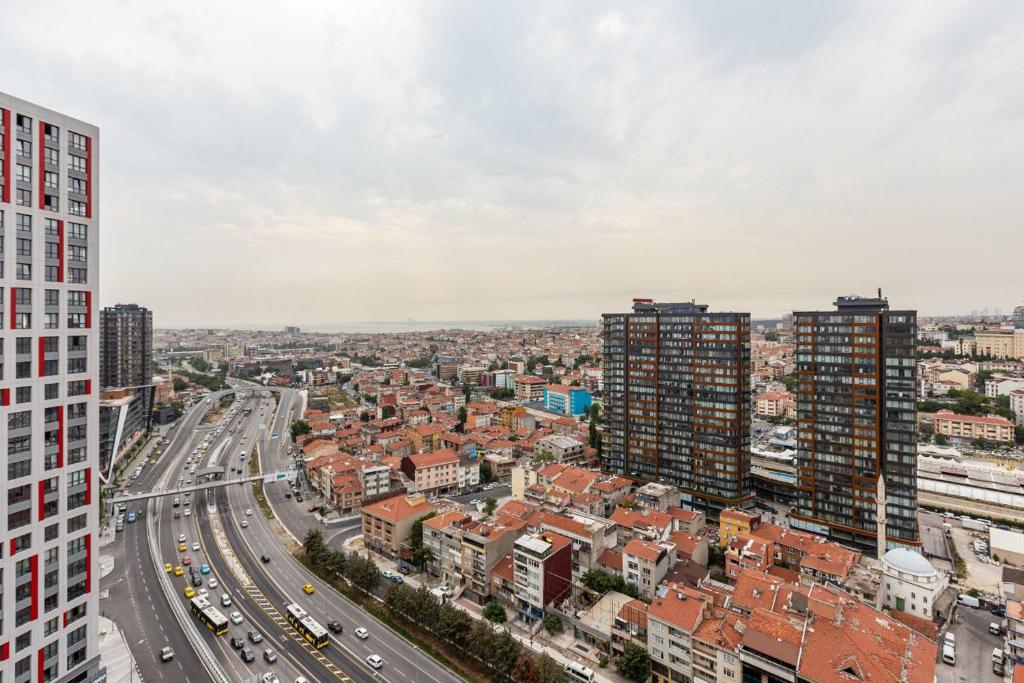 Kép Modern Apartment with Fantastic City View in Kadikoy szállásáról Isztambulban a galériában