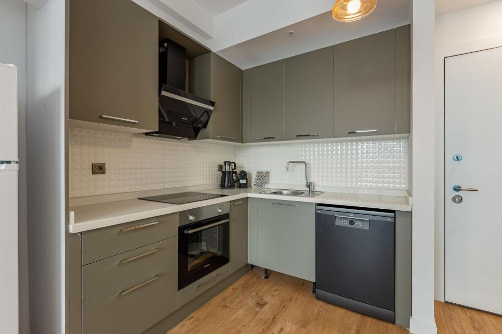 Kép Modern Apartment with Fantastic City View in Kadikoy szállásáról Isztambulban a galériában