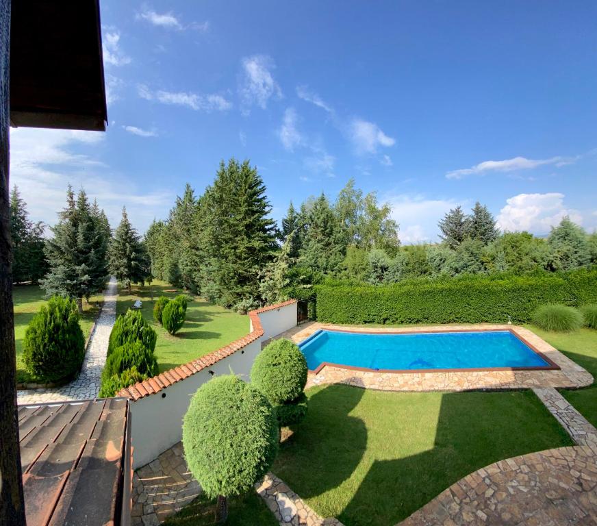 Casa Botisa - Luxury Villa with private pool - Three-Bedroom Villa