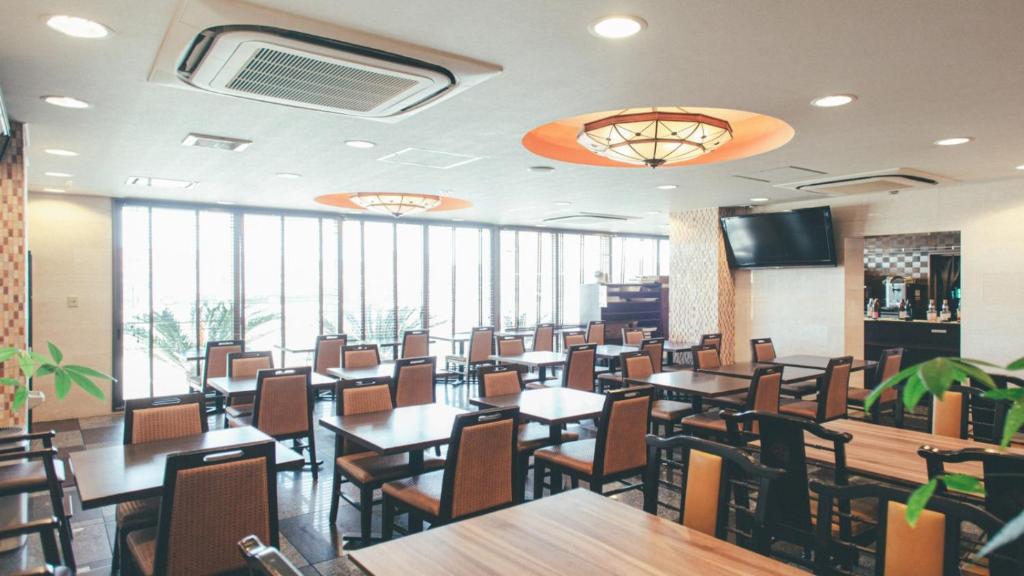 Restaurace v ubytování Kuretake-Inn Kikugawa I.C.