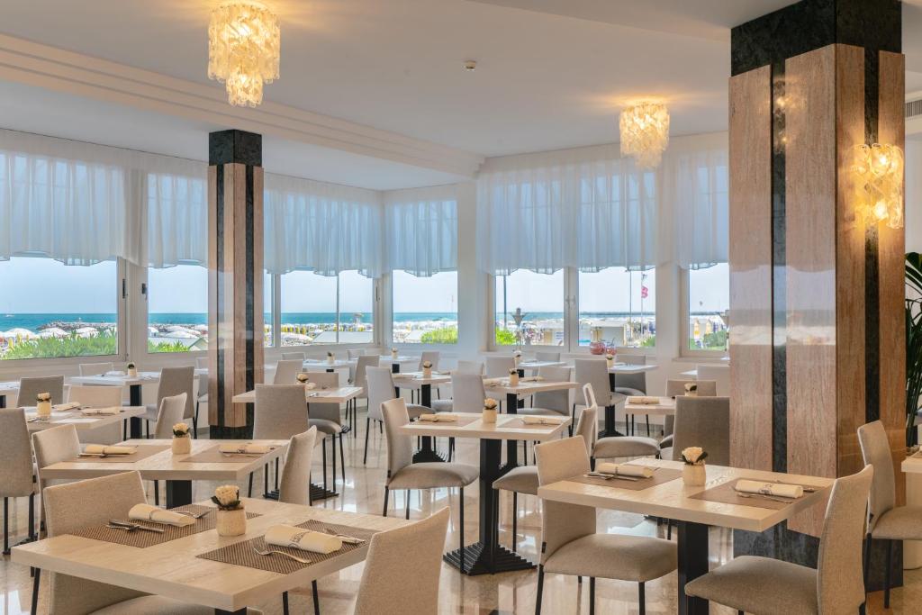 Posezení v ubytování Hotel Montecarlo 3 Stelle Superior
