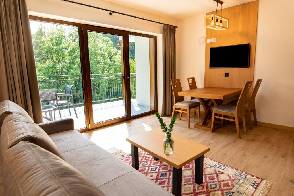 Apartamenty Mariza Szczawnica Jaworki - sauna, balia, opcja śniadań bufetowcyh, piękne i nowe apartamenty 1km od stoku - Appartamento Deluxe
