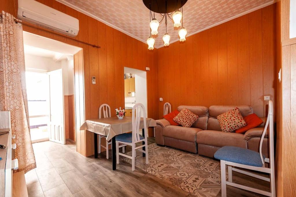 The little house in the neighbourhood, Alicante – Updated ...