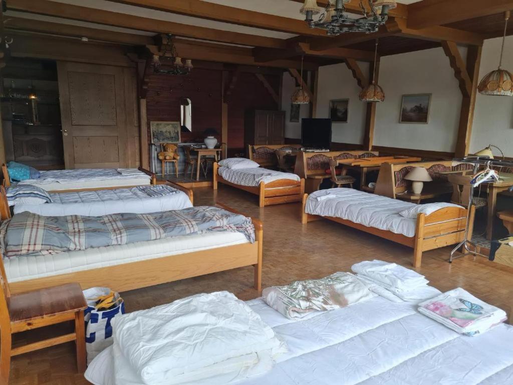 Postel nebo postele na pokoji v ubytování Gasthof Wabitsch