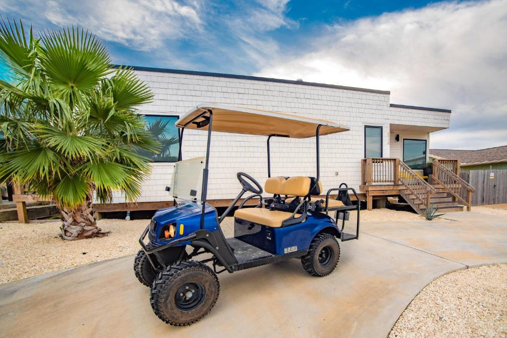 Casa vacanze The Beach Box! Golf Car Included! Hear The Crashing Waves