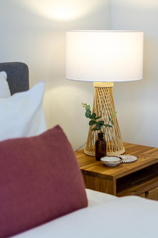 Best of Central Christchurch 2 bed 2 bath - Resim 18