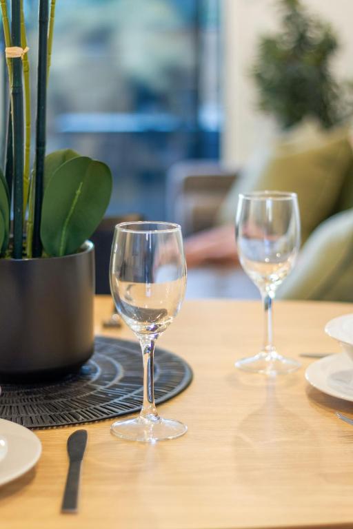 Best of Central Christchurch 2 bed 2 bath - Resim 13