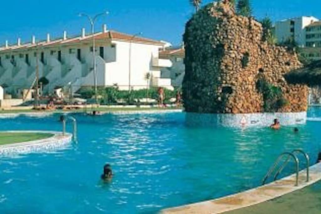 ADOSADO PEÑISMAR II ACCESO PISCINAS TOBOGANES, Peñíscola ...