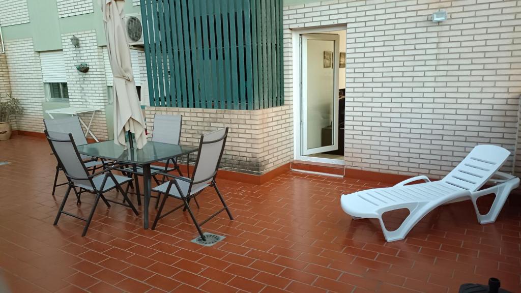 Balkón alebo terasa v ubytovaní Millys House junto a Feria real