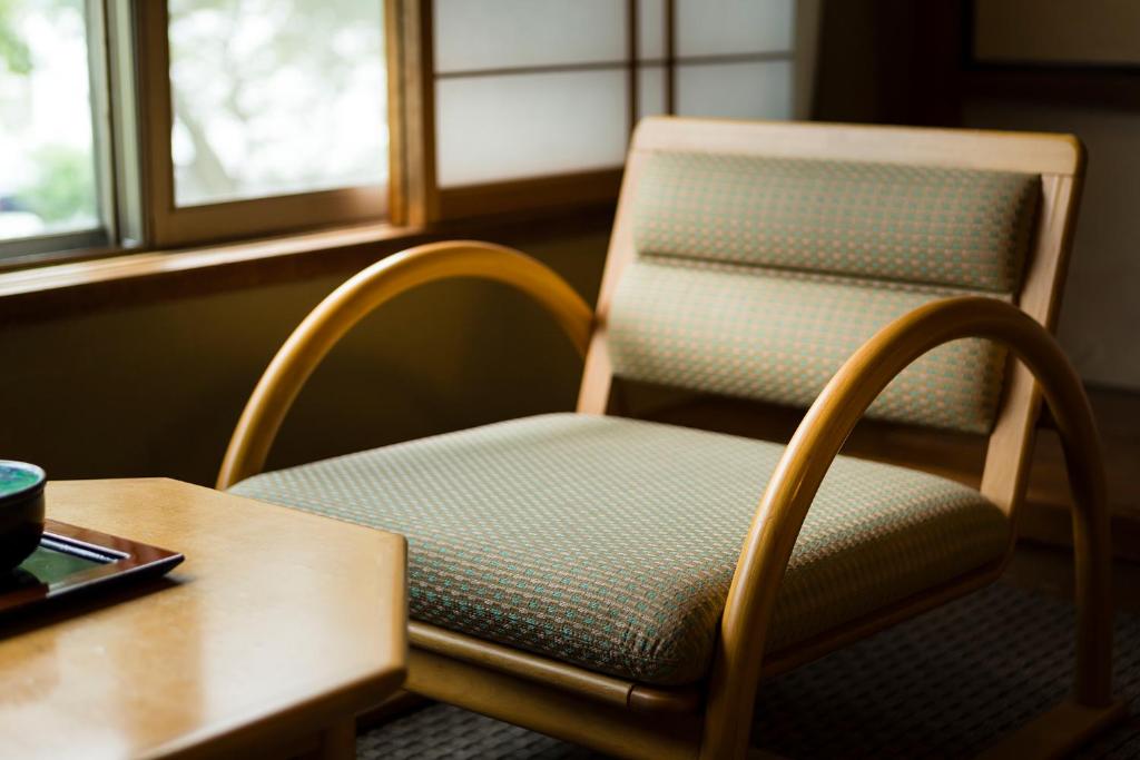 Posezení v ubytování Hakone Yumoto Onsen Hotel Kajikaso